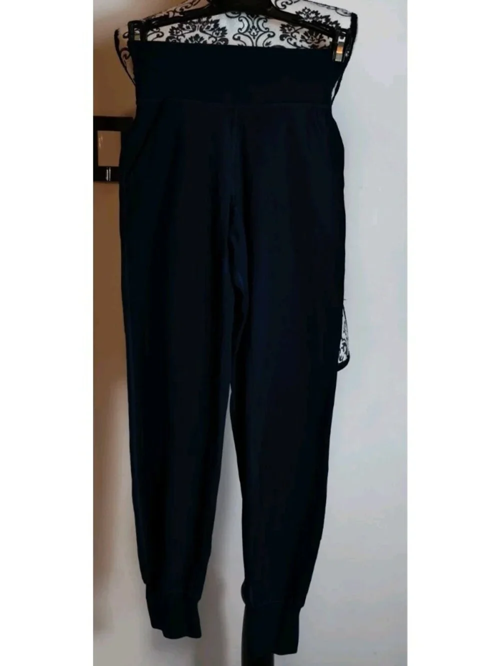 Lululemon Aling High-Rise Jogger True Navy Pockets Luxtreme Size 0